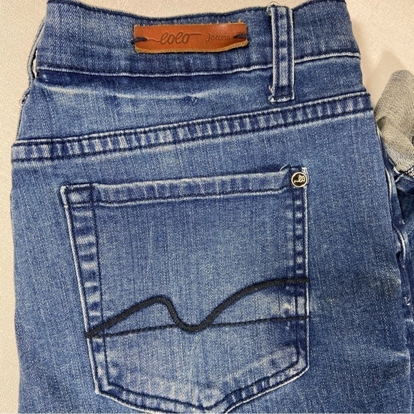 Lolo Denim Design Classic Skinny Crop with Embellished Cuff Junior Size 11 - Picture 10 of 13
